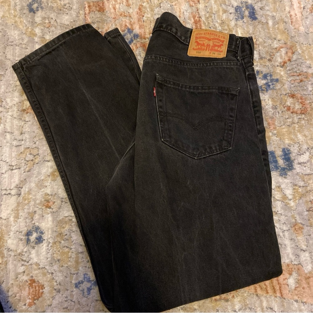 Levis 550 Jeans Relaxed Fit Tapered Faded Black Men's Tagged 36x34 (Fits 36x33)